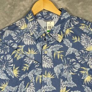 IZOD Saltwater Mens LT Short Sleeve Button Down Shirt Blue Tropical NEW